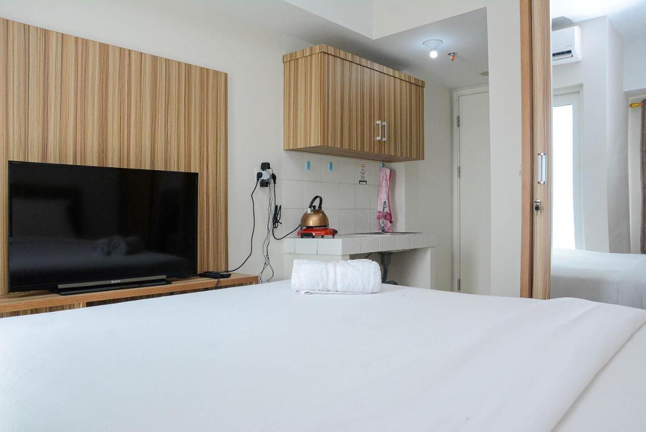 Apartemen The Springlake Summarecon By Travelio