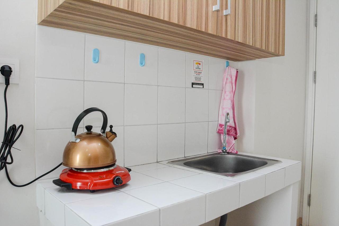 Apartemen The Springlake Summarecon By Travelio